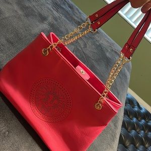 Gorgeous pink Anne Klein purse, has no tags but it was NEVER used.